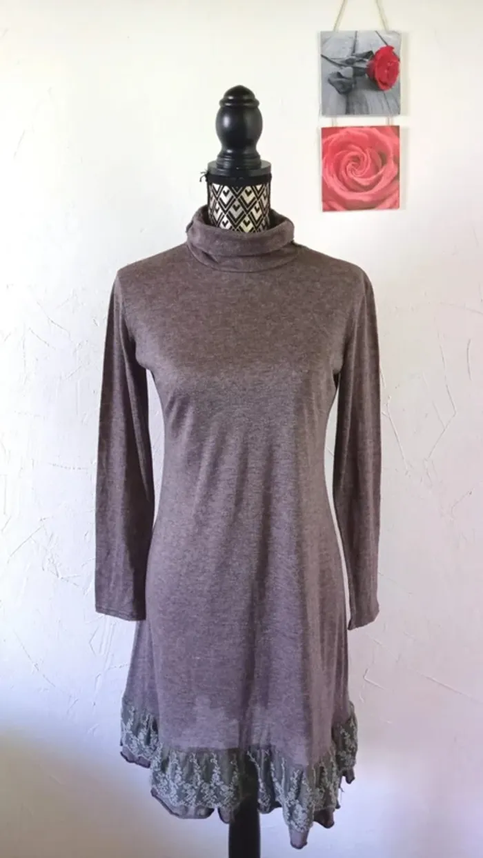 🌸Robe manches longues et col roulé, Maella, taille M 38
