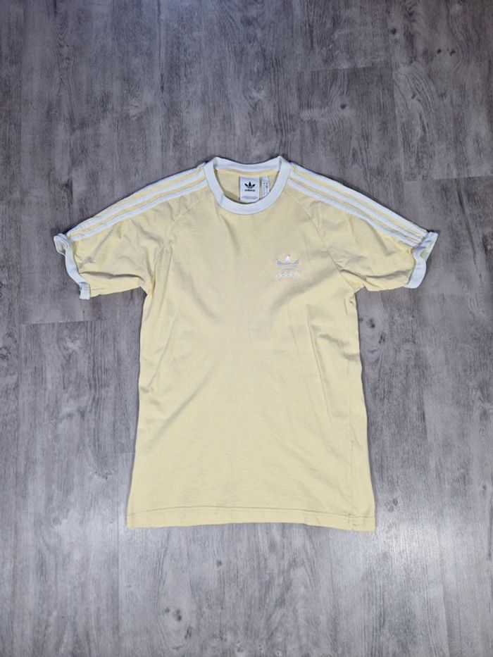 T shirt Adidas 3 Bandes / Stripes Jaune Logo Brodé Taille S Homme