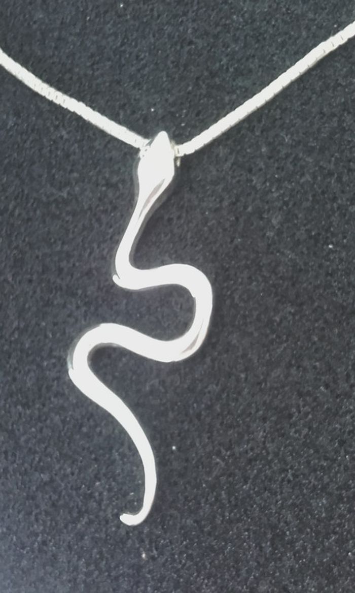 Pendentif serpent en argent et zirconias - photo numéro 2