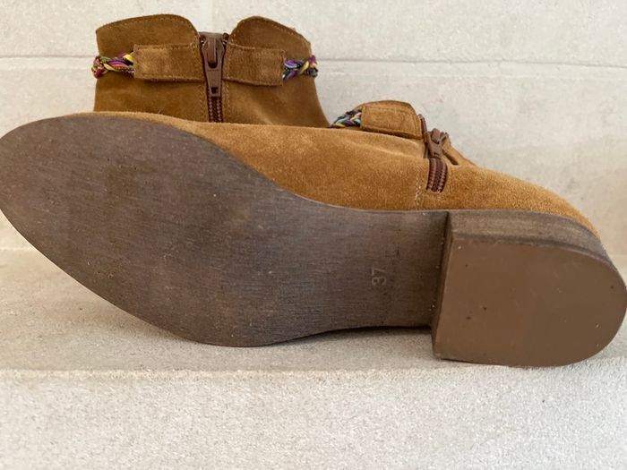 Bottines Reqins jamais portées - photo numéro 4