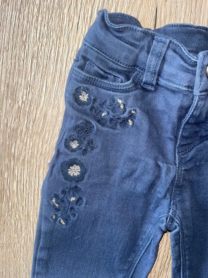 Jean tape à l’œil - photo numéro 2