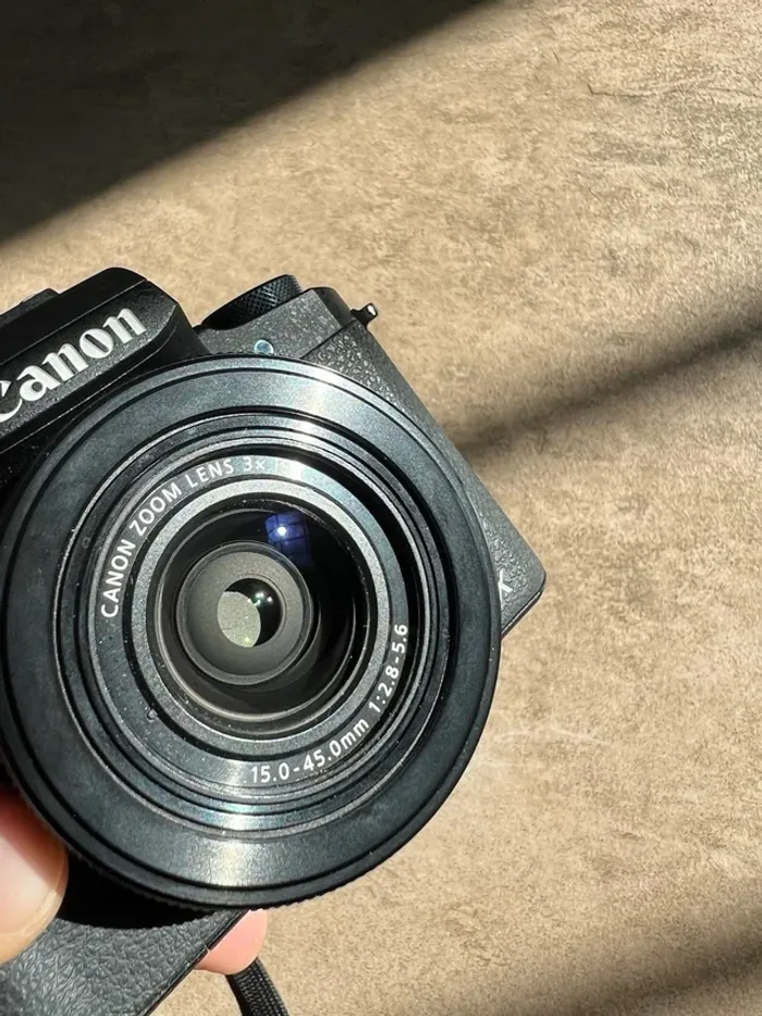 Appareil photo canon - photo numéro 2