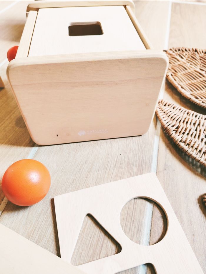 🔴Boîte de notion de permanence 4 en 1 avec formes à encastrer en bois, Nature et découvertes - photo numéro 4