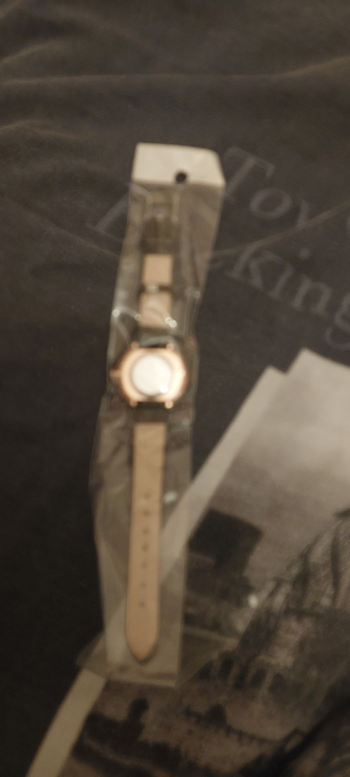 Montre femme noir - photo numéro 5