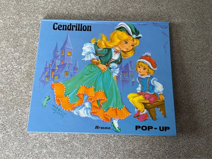 Lot de trois livres Pop Up - photo numéro 5