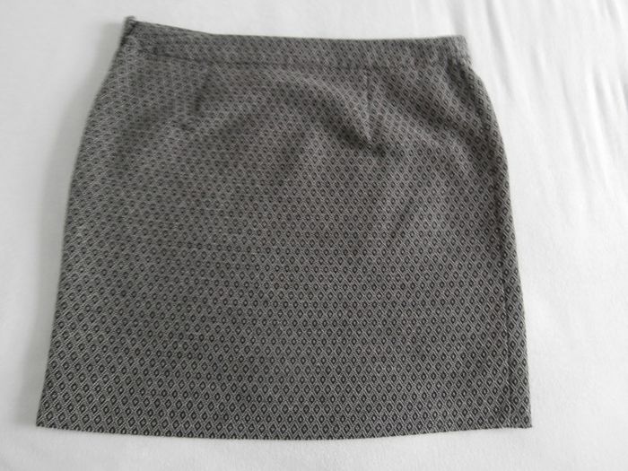 Jupe Losange T 40 - photo numéro 3