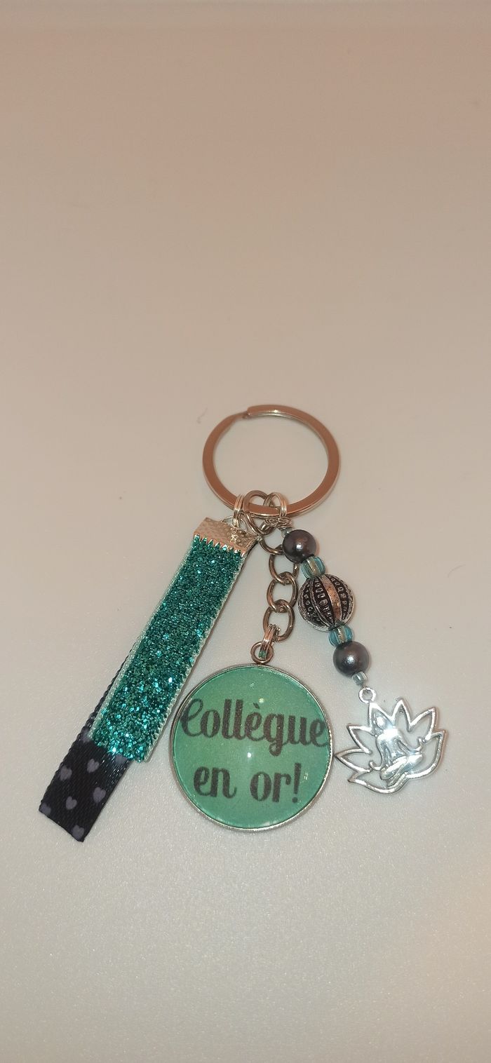 Porte clé collègue " Collègue en or "