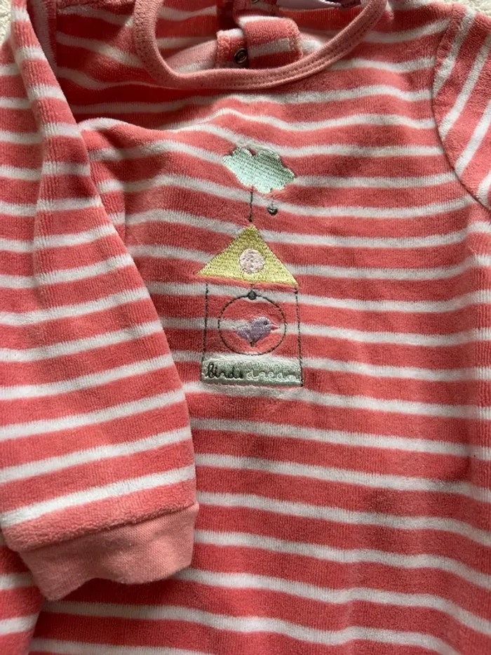 Pyjama rayé - photo numéro 2