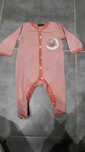 Pyjama taille 6 mois sergent major excellent état