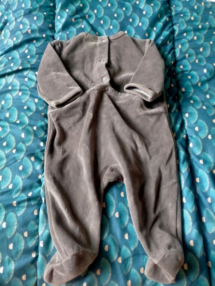 Pyjama - photo numéro 2