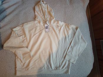 Sweat femme neuf taille M