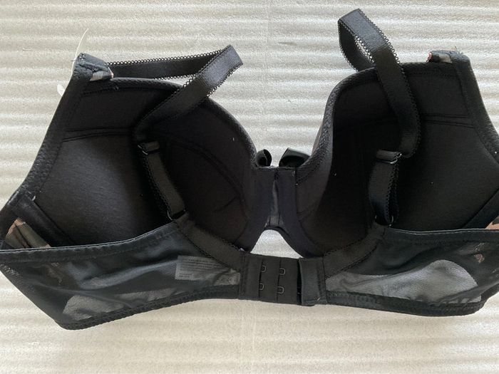 Soutien-gorge marron et noir Parfait neuf - photo numéro 4
