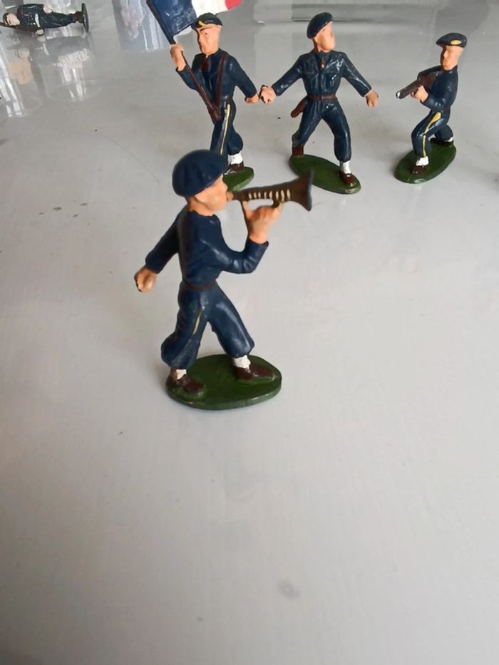 Lot petit soldat - photo numéro 7