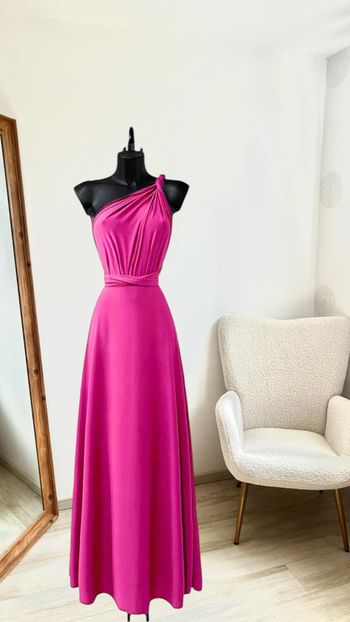 Robe longue plusieurs positions possibles rose fuchsia dos nu