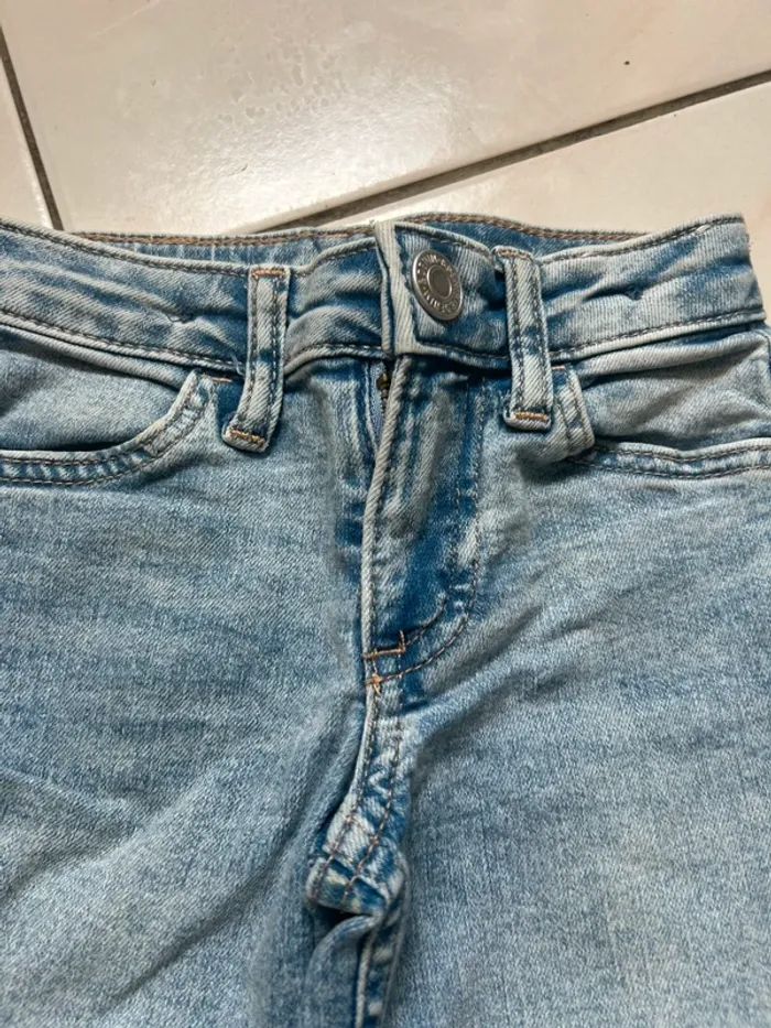 Jean pattes d’éléphant - 2 ans - H&M - photo numéro 3