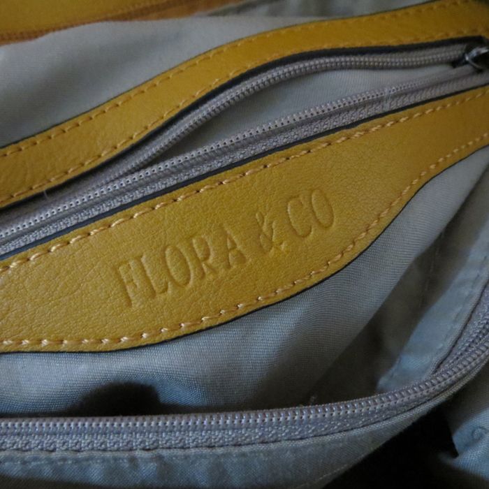 ✨ Superbe sac cabas Flora & Co – couleur moutarde tendance ! ✨ - photo numéro 7