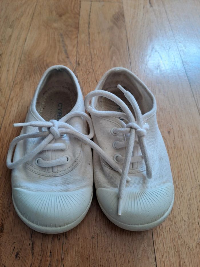 Chaussures/ baskets en toile - photo numéro 2
