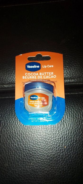 Baume à lèvres Vaseline cacao 7g – Neuf jamais ouvert