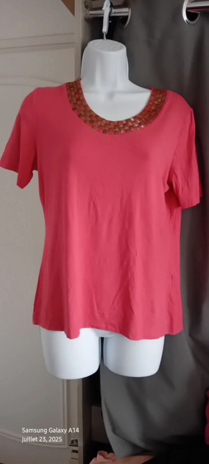Haut manches courtes fluide col rond avec sequins dorés rose femme L Gabrielle K. - photo numéro 8