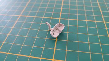 Boitier du rétroviseur 61B + 61D n°61 Renault R8 Gordini 1/8 1/8ème Eaglemoss collections #A67