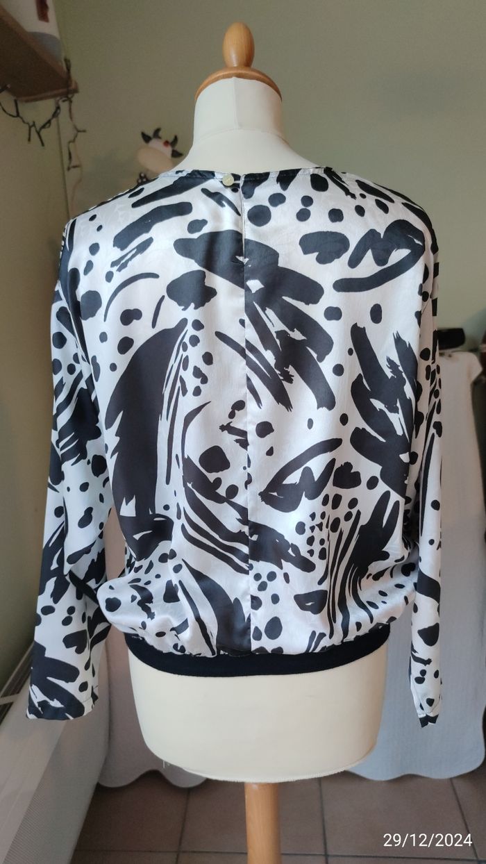 Blouse manches longues original 44/46 - photo numéro 4