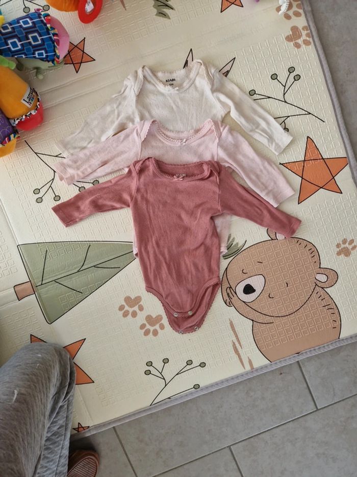 Lot body kiabi