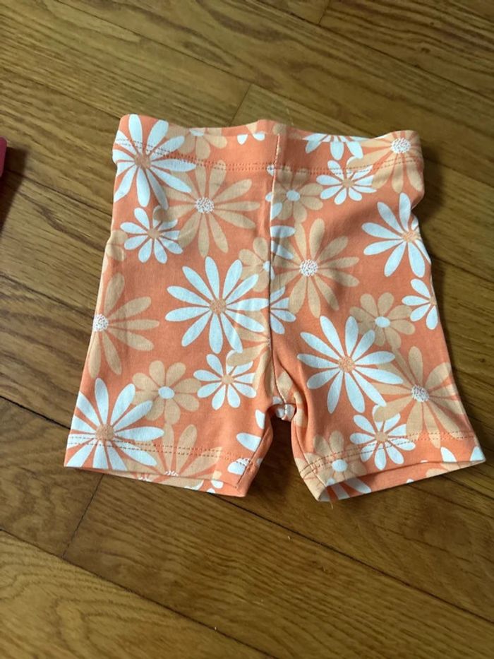 2 shorts 3/6 mois 68 cm - photo numéro 2
