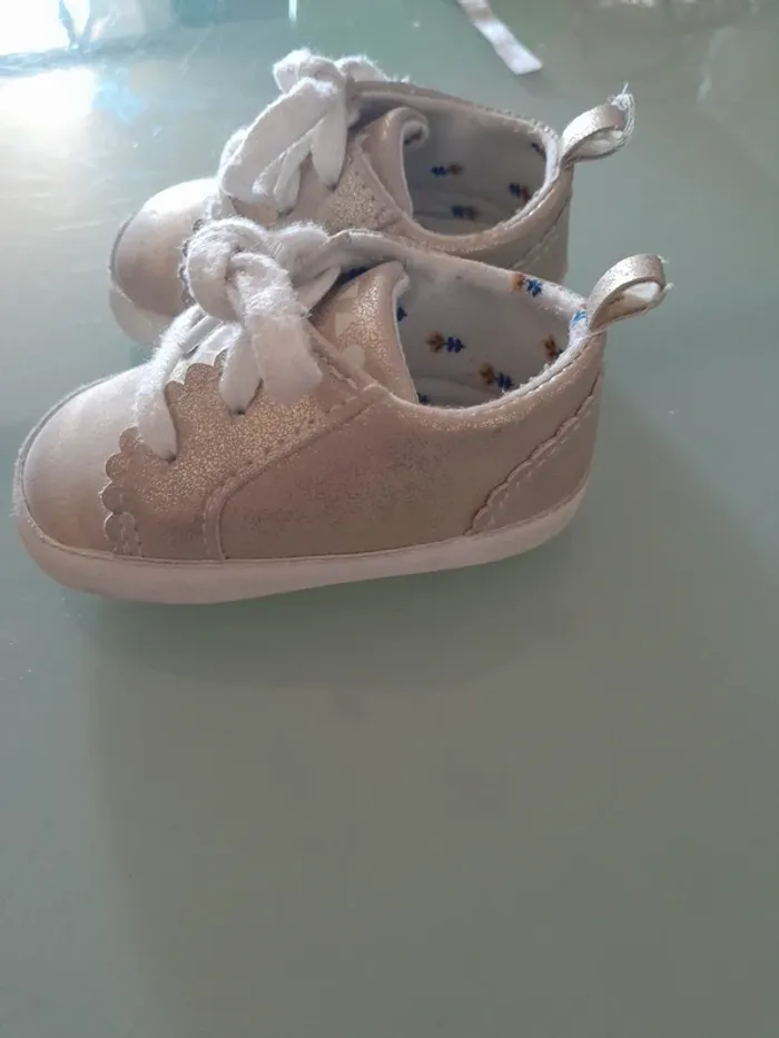 Chaussure bébé fille doré 3/6 m - photo numéro 2