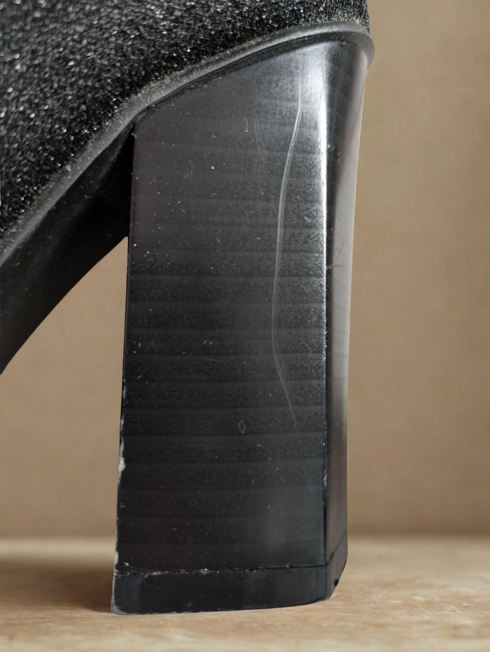 Bottines à paillettes noires - photo numéro 3