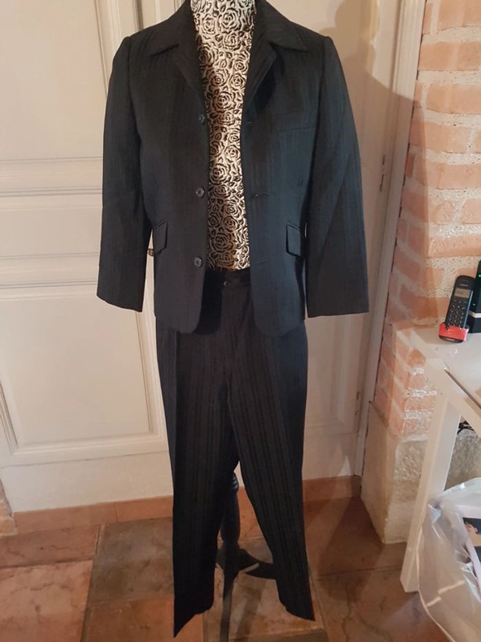 Costume
