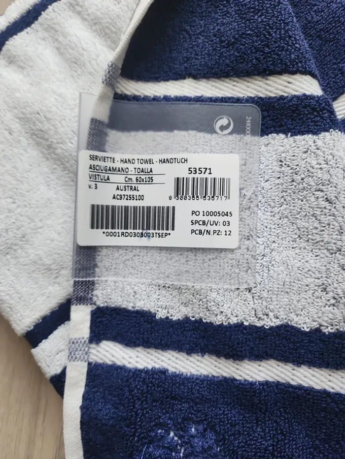 Serviette drap de bain lacoste - photo numéro 4