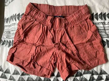 Short de grossesse rose