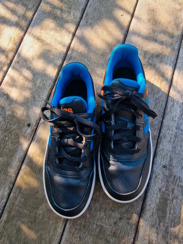 Baskets adidas taille 37 1/3 - photo numéro 11