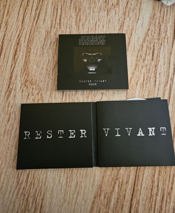 Album CD Johnny Hallyday "rester Vivant " - photo numéro 4