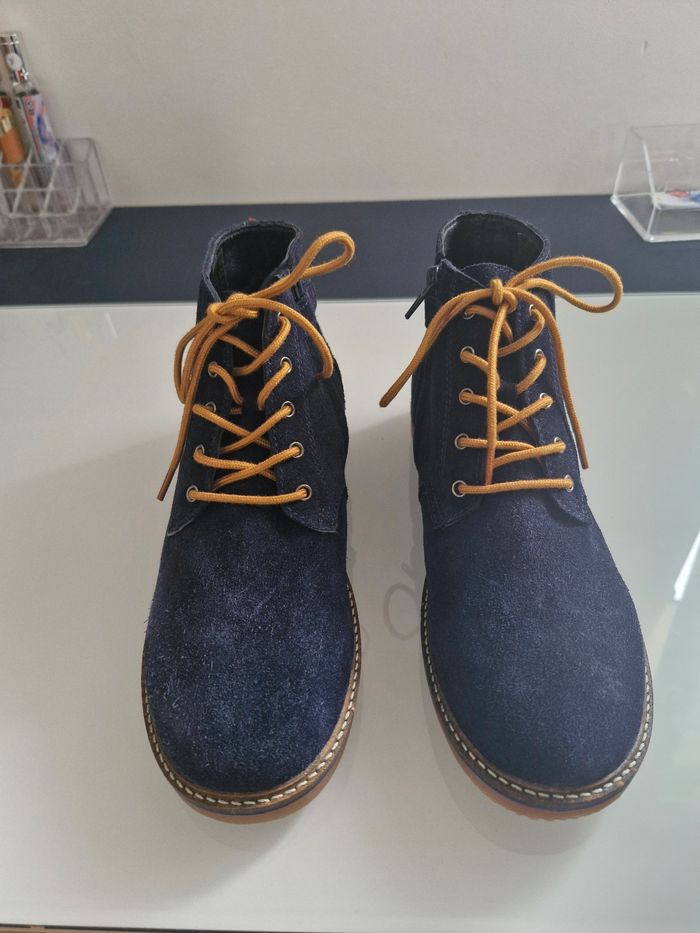 Chaussures montante bleu foncé