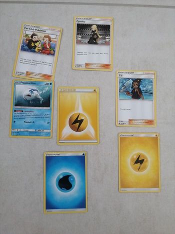 Lot de cartes pokemon