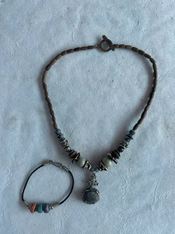 Collier et bracelet