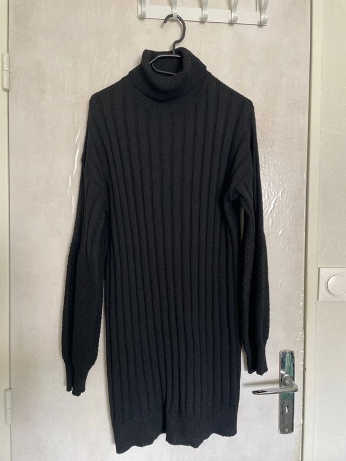 Robe col roulé