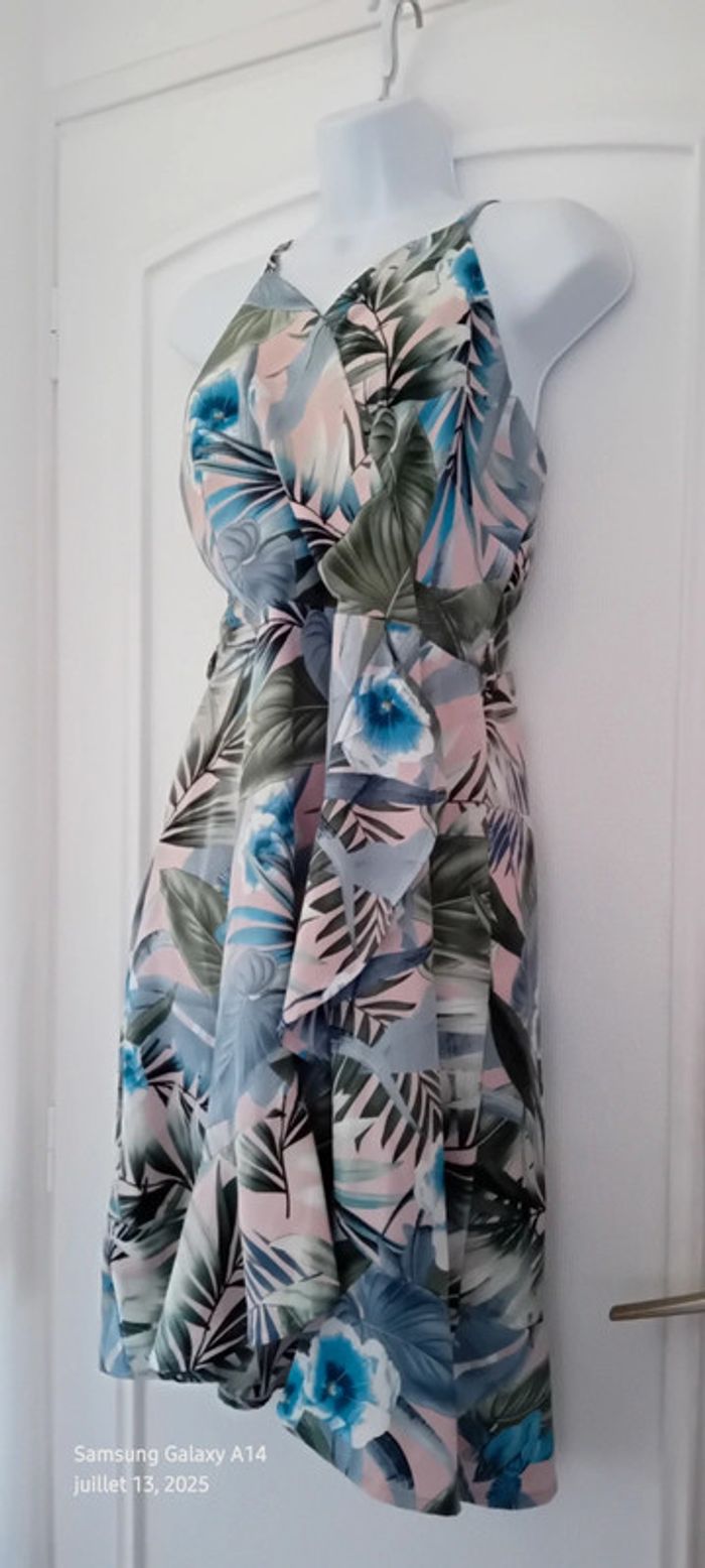 Robe estivale bas volanté ouvert imprimé fleurs zhu su feng femme M - photo numéro 2
