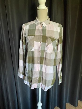Chemise à carreaux kaki et rose