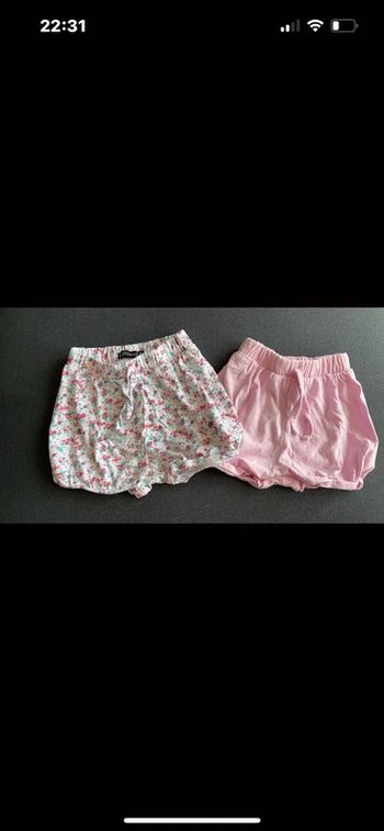 Deux shorts fille