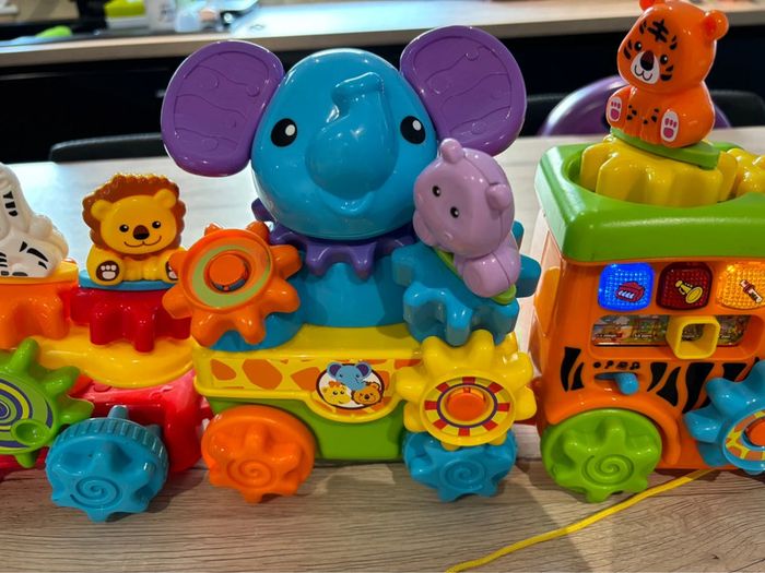 Petit train des animaux interactif à engrenages - Vtech - photo numéro 9