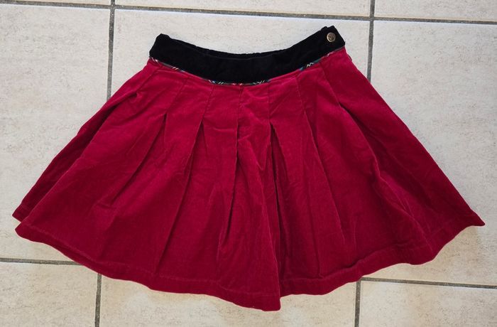 Jupe la faute à voltaire 7/8ans