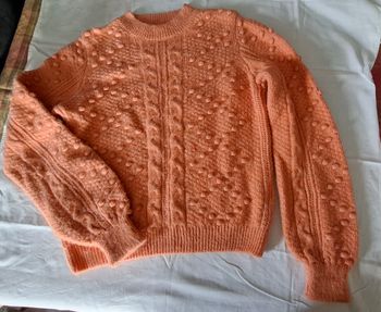 💖 Pull Saumon/Corail Doux à Torsades et Pompons – Pimkie (Taille XS) 💖