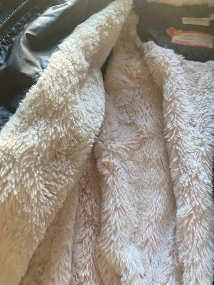 Manteau taille 6 ans - photo numéro 4