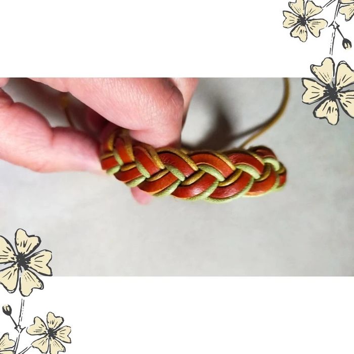 Bracelet tressé en cuir aux tons chauds – Unisexe - photo numéro 2