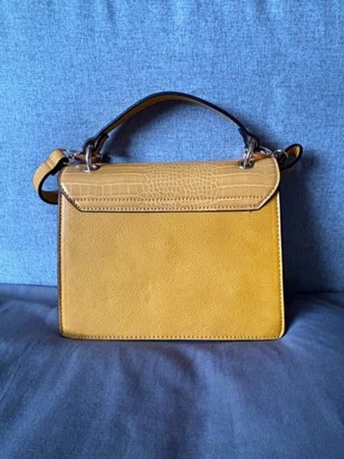 Sac à main avec bandoulière - photo numéro 3