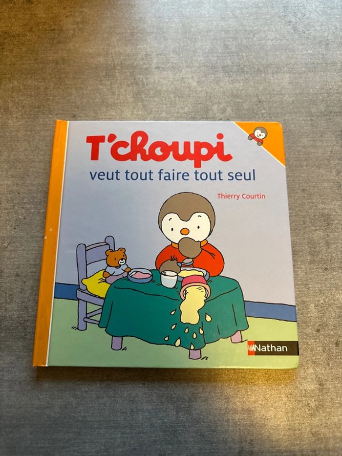 Livre Tchoupi, il veut tout faire tout seul