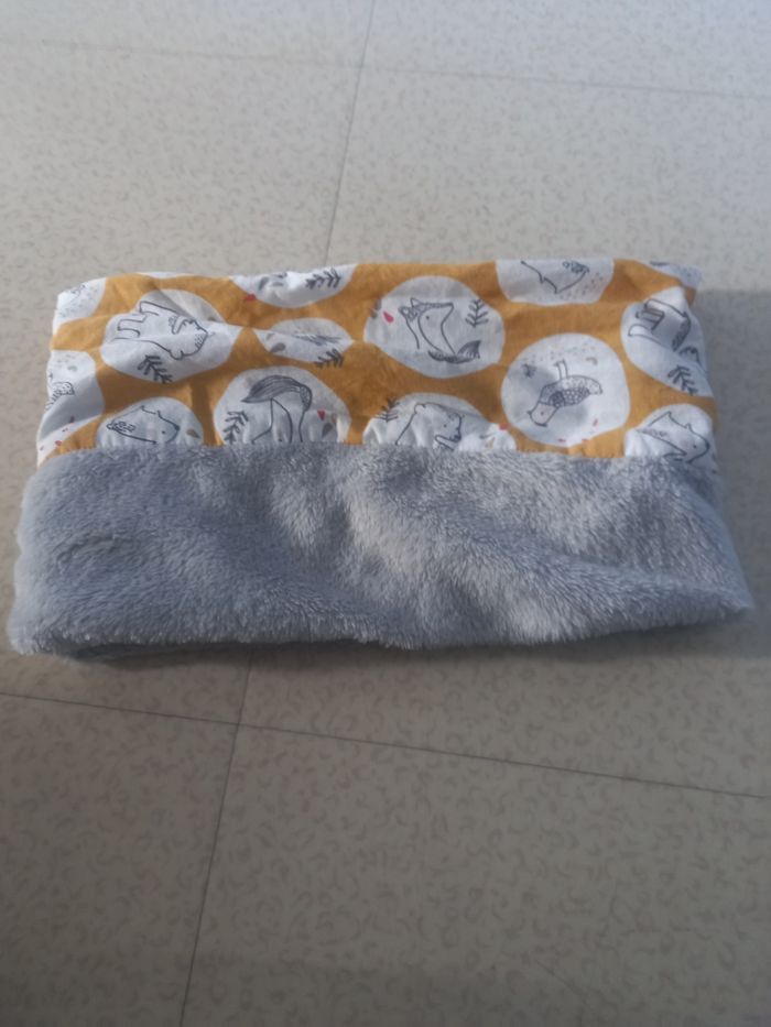 Cache cou - photo numéro 2