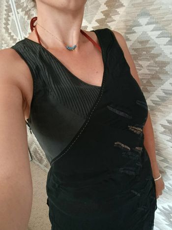 Tunique Robe courte d'été Nitya noir or 40 neuve soie Par dessus maillot de bain